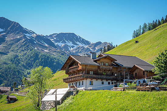 Apartment house Gutwenger